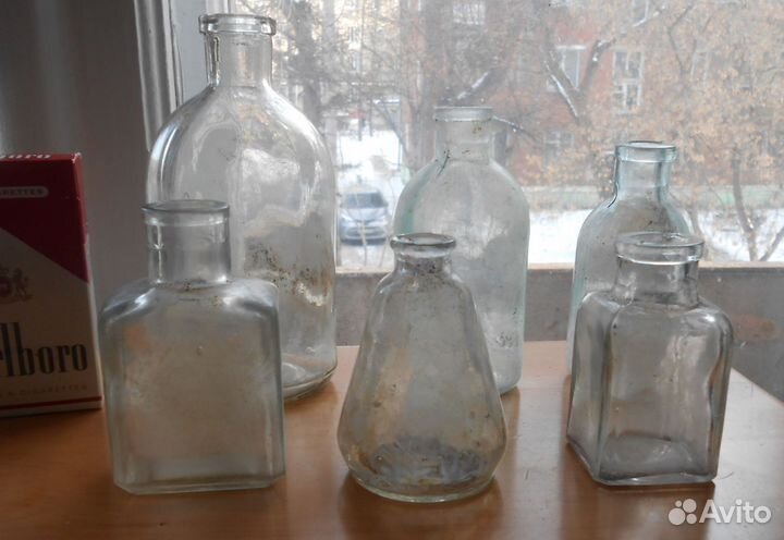 Старинные пузырьки, аптека, чернила, парфюм