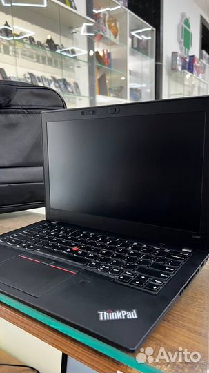 Lenovo thinkpad x280 i7