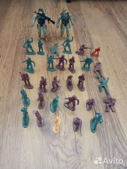 Игрушки солдатики