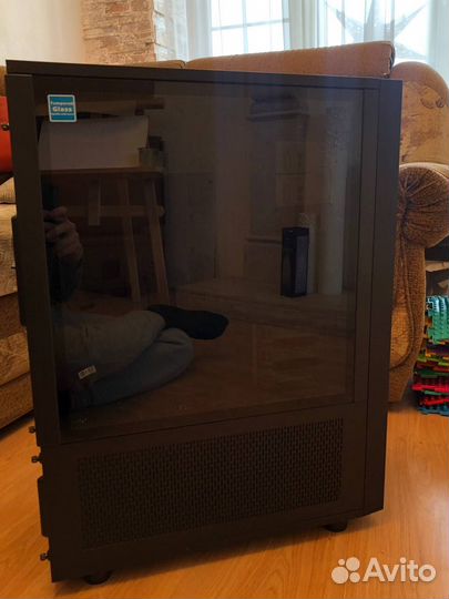 Корпус для пк Thermaltake Core X71 Tempered Glass