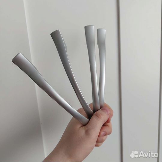 Ручки для мебели металлические 4 штуки, новые