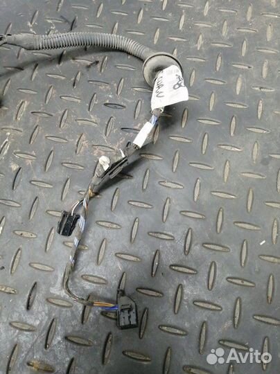 Проводка парктроников Volkswagen Tiguan CTH 2012