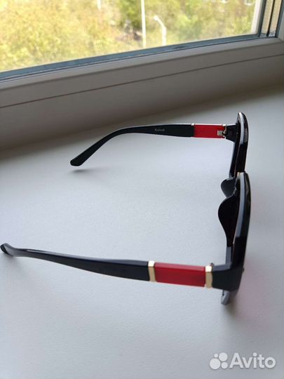 Солнцезащитные очки женские