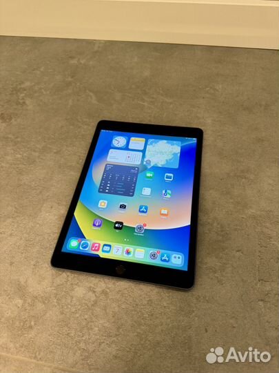 Apple iPad 8 32GB