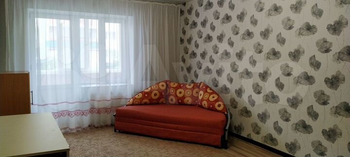 2-к. квартира, 64 м², 1/10 эт.