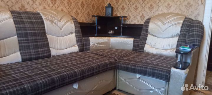 Диваны и кресло бу