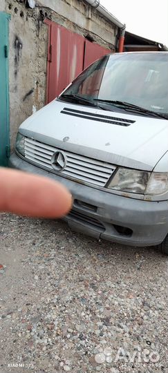 Двигатель мотор на mercedes vito