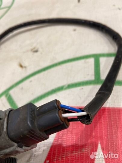 Кислородный датчик Toyota Avensis T25 1zzfe 2008