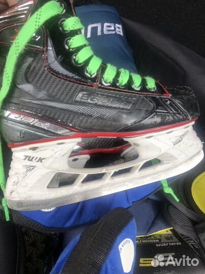 Коньки bauer vapor x2.7 размер 2.5 EE