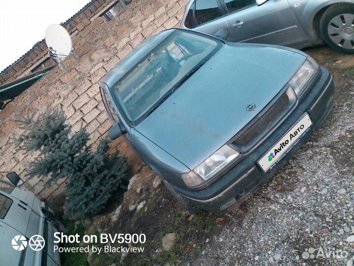 Opel Vectra 1.6 МТ, 1989, битый, 150 000 км