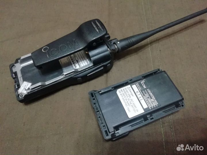 Рация icom IC-F26