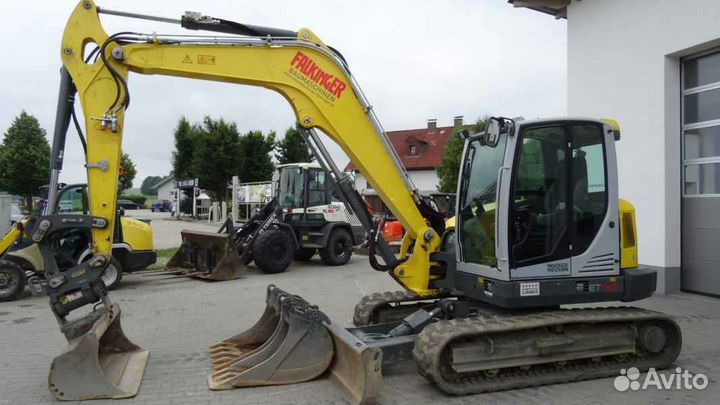 Аренда экскаваторов, гидромолот (Bobcat,Sany,JCB)