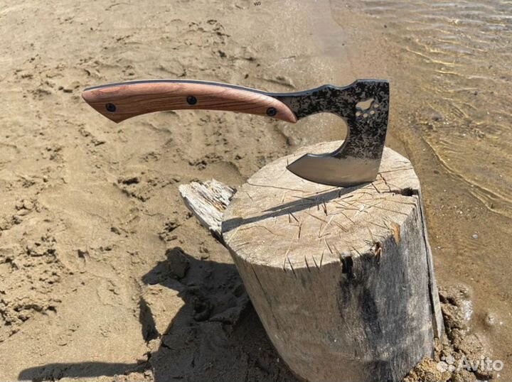 Топор подарочный