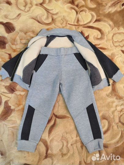 Спортивный костюм на флисе на мальчика