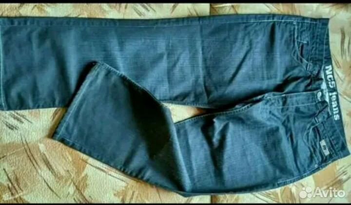 Джинсы новые