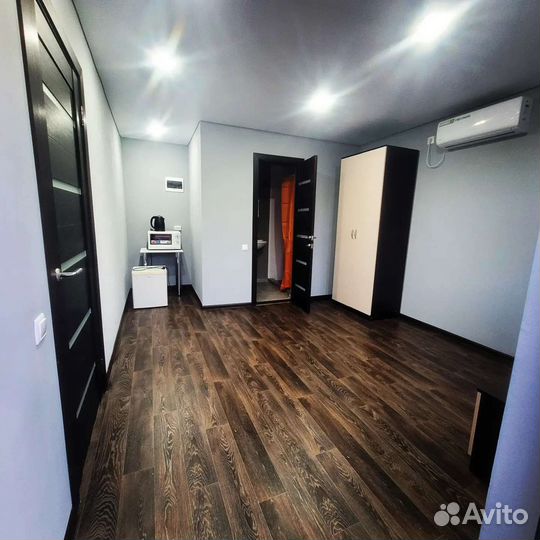 Гостевые дома, база отдыха. 17 соток