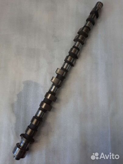 Распредвал выпускной на Volvo 3,2L