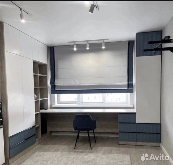 A6Y4A5 Рабочая зона для ребенка