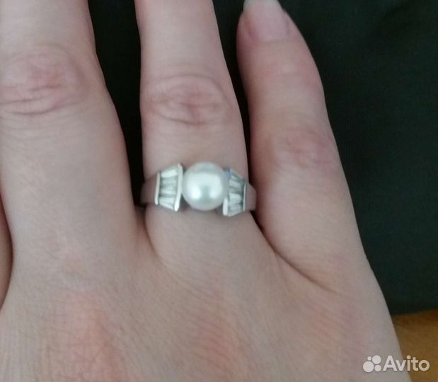 Серебряное кольцо новое