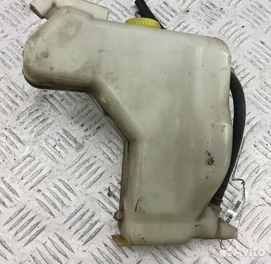 Бачок расширительный Nissan Almera