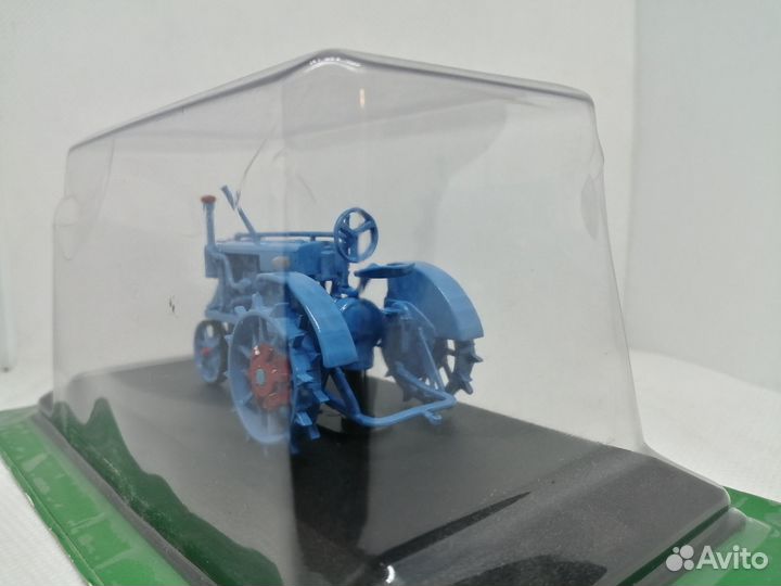 Модель Колёсный трактор Универсал-1