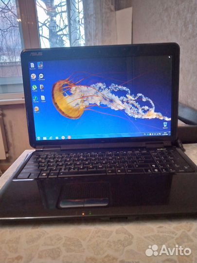 Ноутбук asus