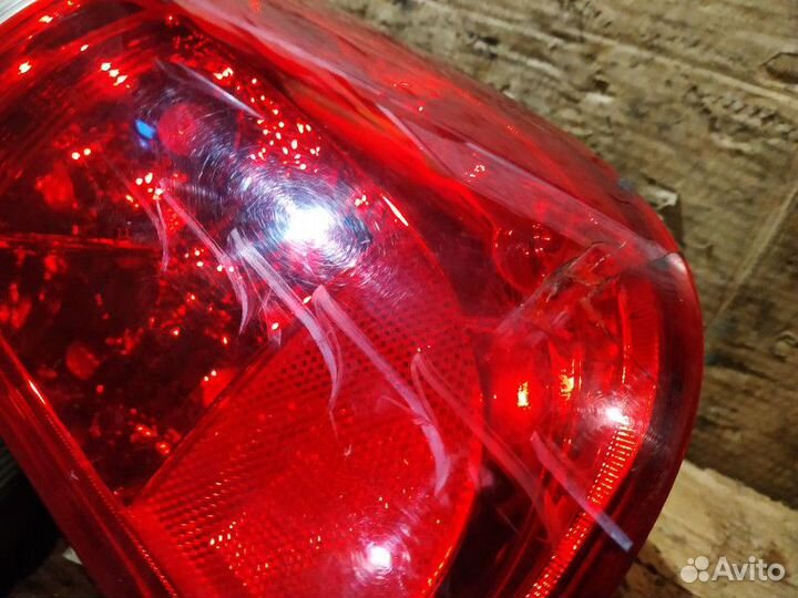 Фонарь задний левый Hyundai Grand Starex Н1