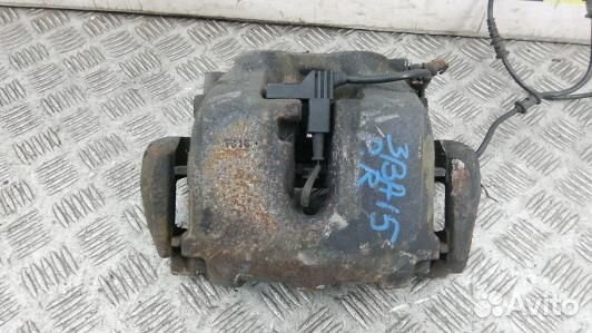 Суппорт тормозной передний правый mercedes benz R