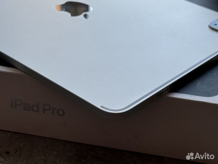 Apple iPad Pro 11 M1 2021 128Gb Серебро