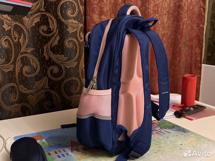 Школьный рюкзак