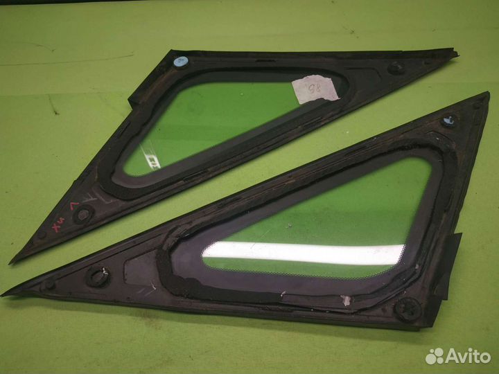 Honda Elysion RR1-RR4 стекло собачника