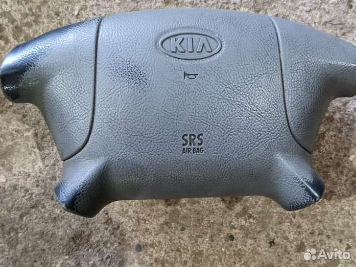 Подушка безопасности в руль Kia Rio 1