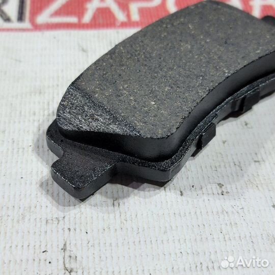 Тормозные колодки заднее Hyundai Solaris RB