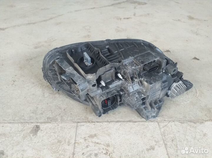 Фара левая Volvo XC90 2016 год LED