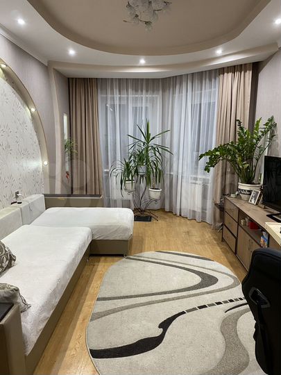 3-к. квартира, 70,4 м², 4/5 эт.