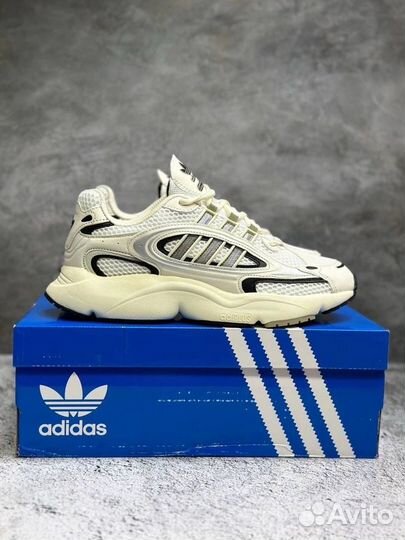 Кроссовки Adidas ozmillen