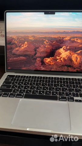 Apple MacBook air 13.6 2022 m2 256GB