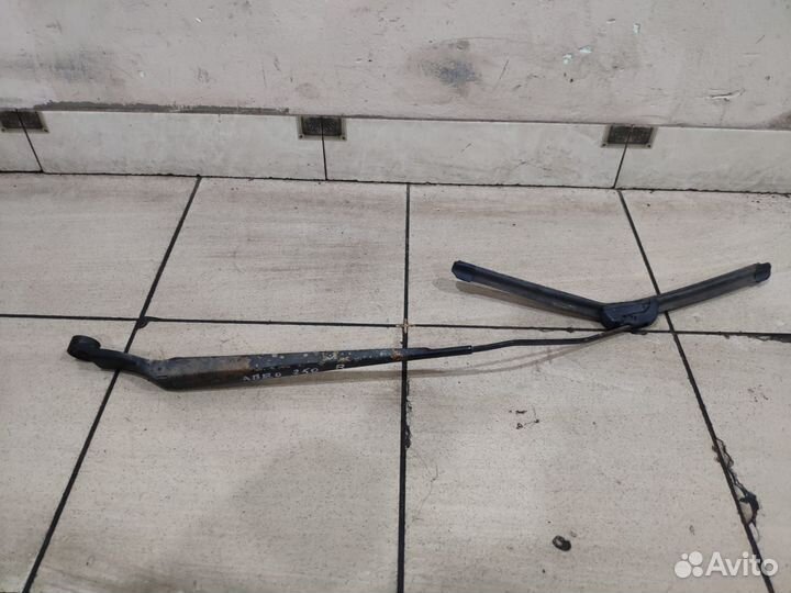 Поводок дворника правый Chevrolet Авео Т250