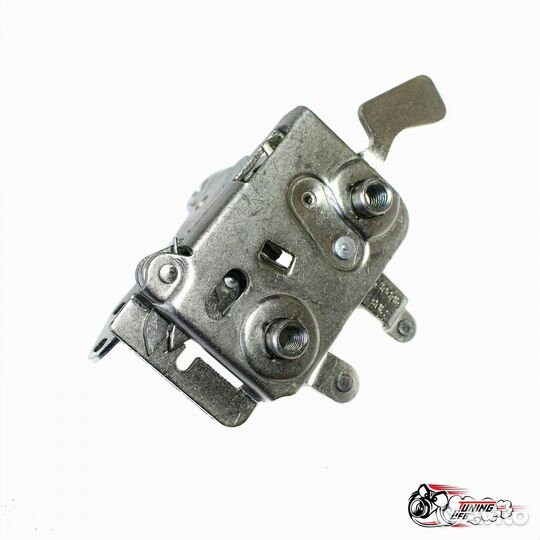 Бесшумные замки передних дверей 2104, 2105, 2107