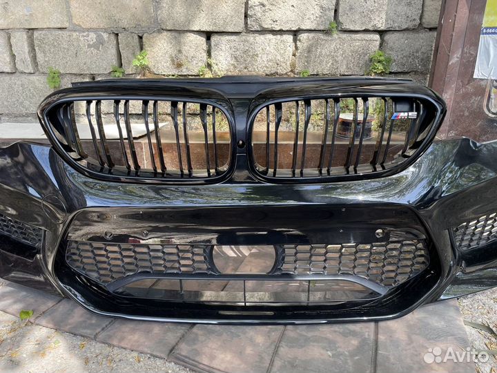 Передний бампер в сборе bmw M-5 g30 оригинал