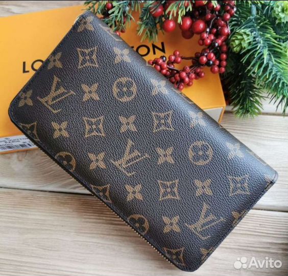 Louis vuitton кошелек