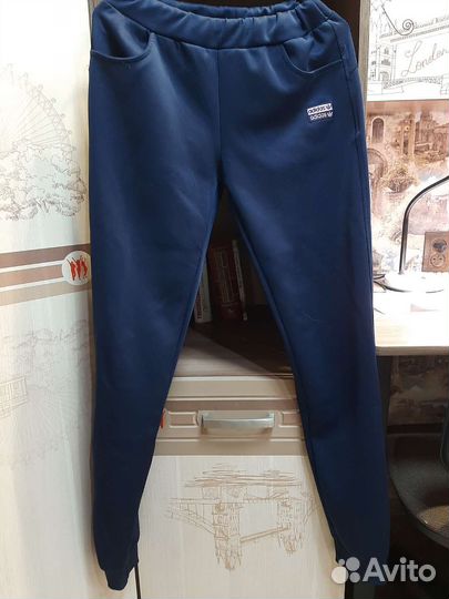 Спортивный костюм женский adidas