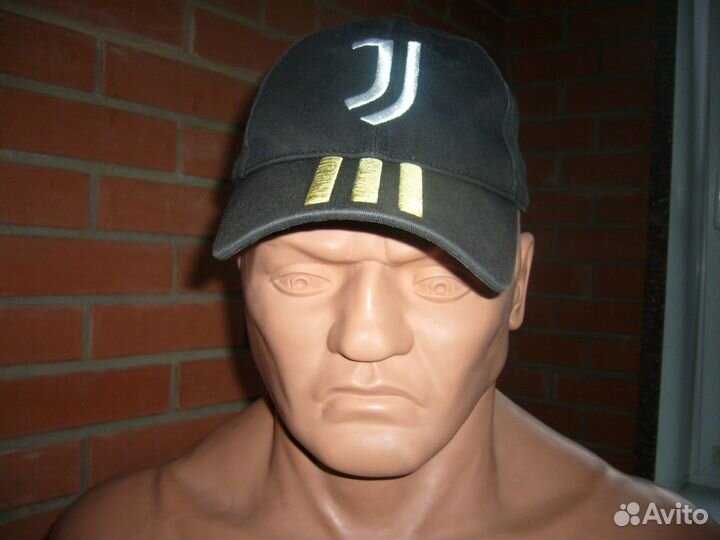 Бейсболки оптом