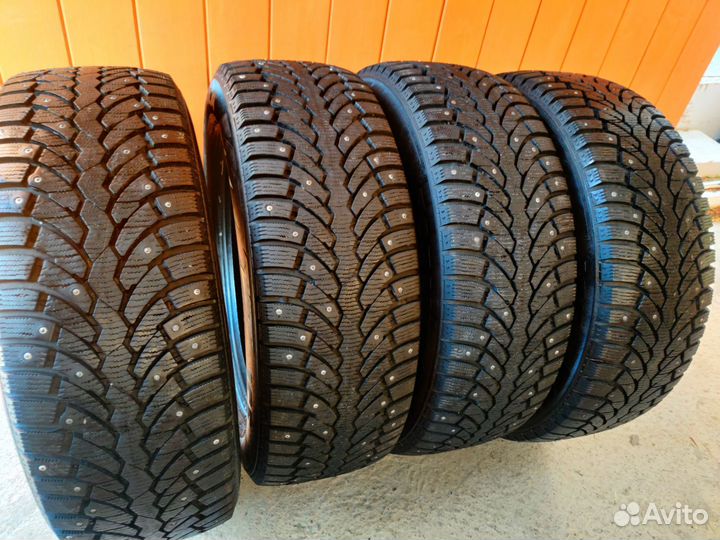 Pirelli Formula Ice 225/60 R17 99T