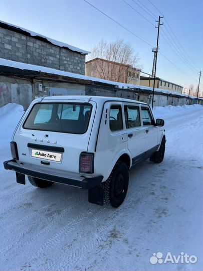 LADA 4x4 (Нива) 1.7 МТ, 2020, 118 000 км
