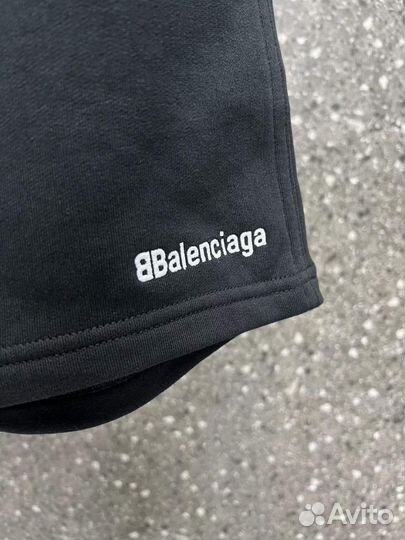Шорты Balenciaga
