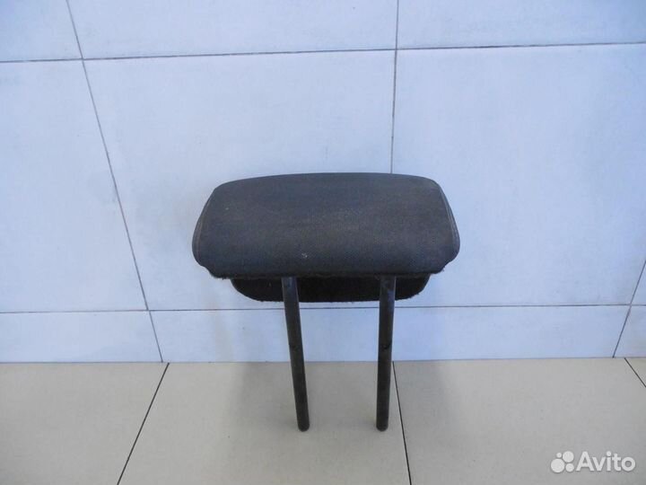 Подголовник Fluence 2010