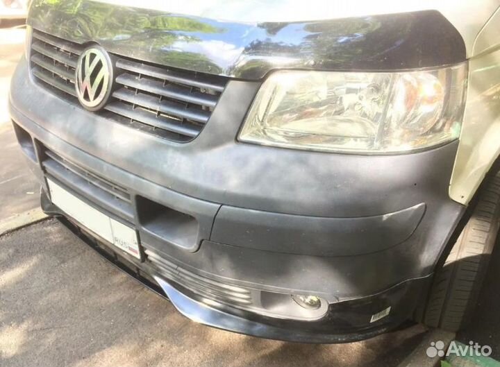 Накладка на передний бампер CSR Volkswagen T5 доре