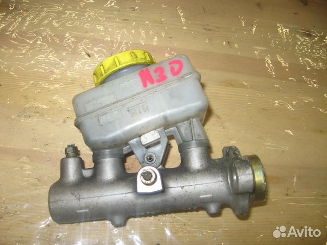 Главный тормозной цилиндр nissan NU30 Serena/ Pres