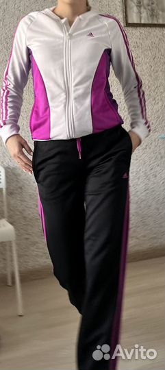 Спортивный костюм adidas